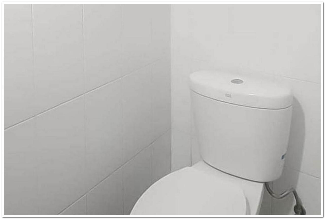 อพาร์ตเมนต์ เซนทราแลนด์ คาราวัง บารัต Apartment Telukjambe ภายนอก รูปภาพ